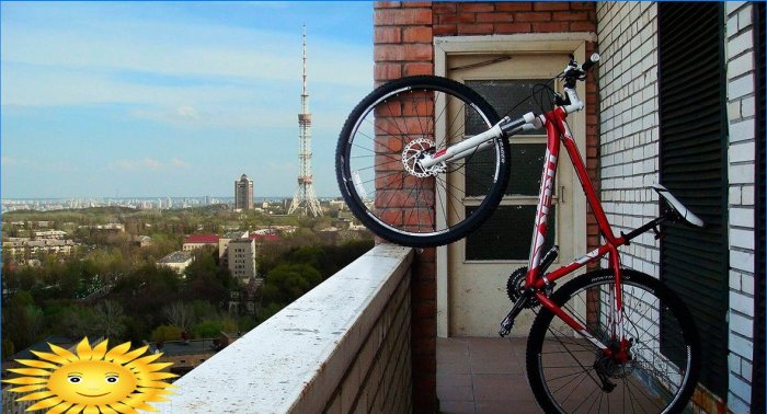 Hvordan lagre sykkel og annet sportsutstyr i en leilighet