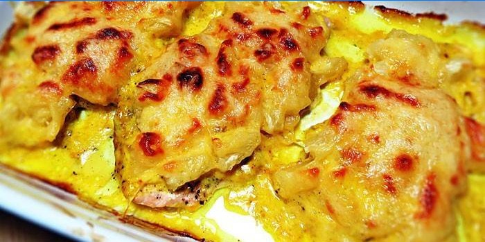 Bakt kyllingbryst med ananasost