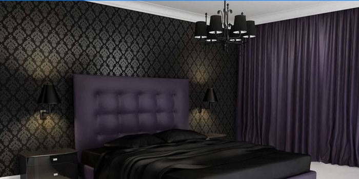 Klassiske lilla gardiner på soverommet