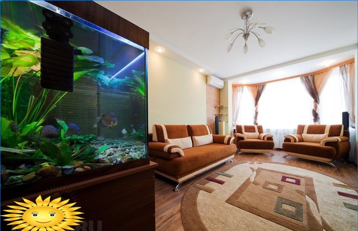 Det undervannsriket i hjemmet ditt - et akvarium i interiøret