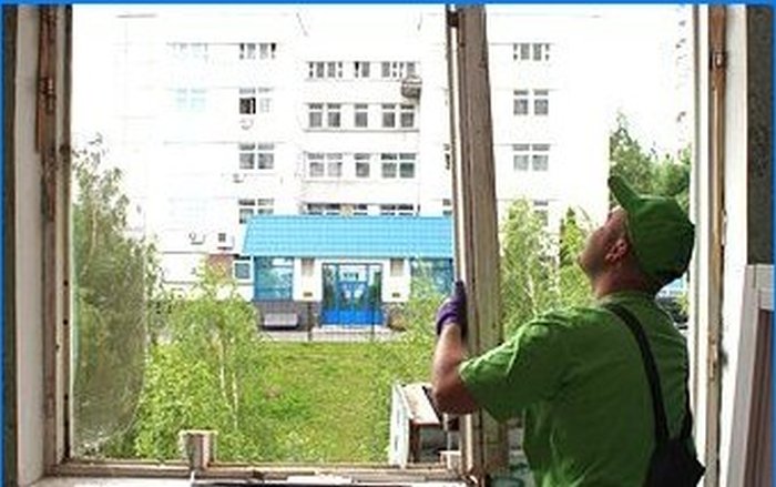 Installasjonsteknologi av vindusenheter i rom