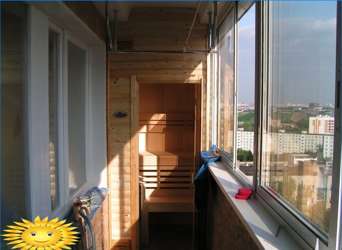 Alternativer for å arrangere en innglasset balkong