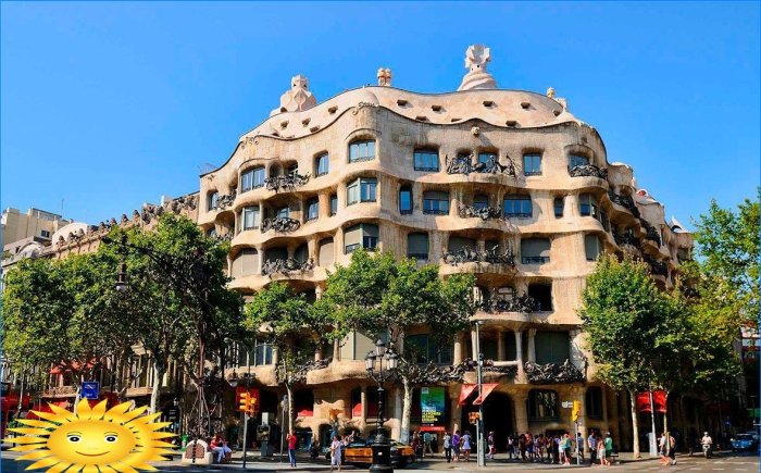 De mest kjente bygningene av Antoni Gaudi