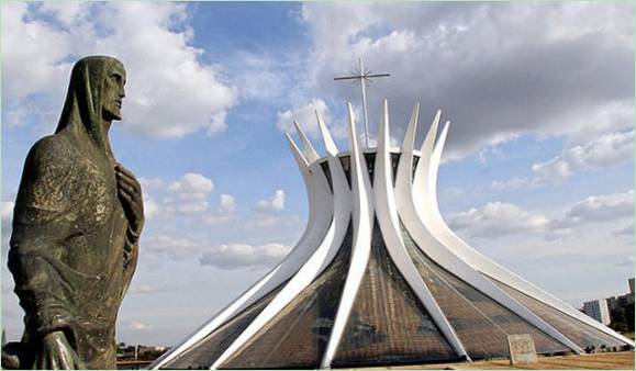 Katedralen Av Oscar Niemeyer