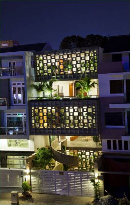 Interiørdesign av et romslig og lyst hus I Ho Chi Minh-Byen, Vietnam