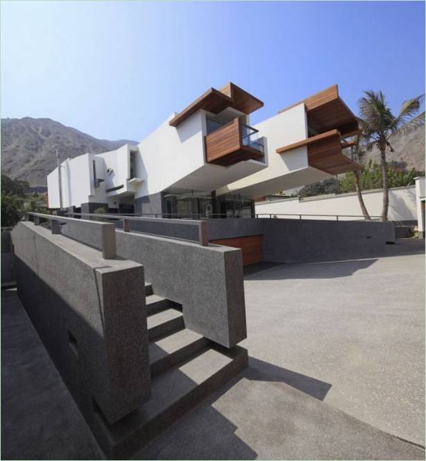 Design av et privat hus La Planicie i en futuristisk stil, Peru