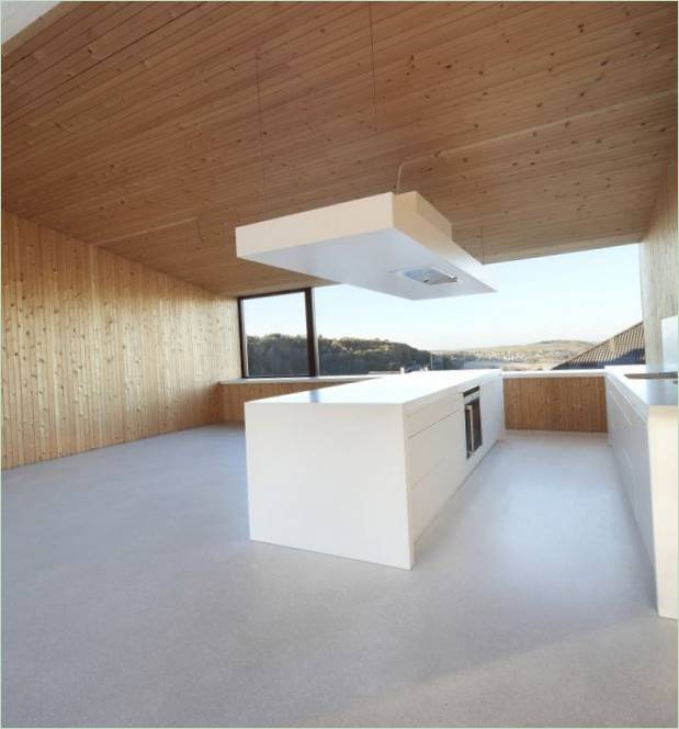 Interiøret i kjøkkenet i en minimalistisk stil