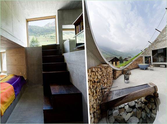 Gårdsplassen til et ovalt underjordisk hus I Sveits