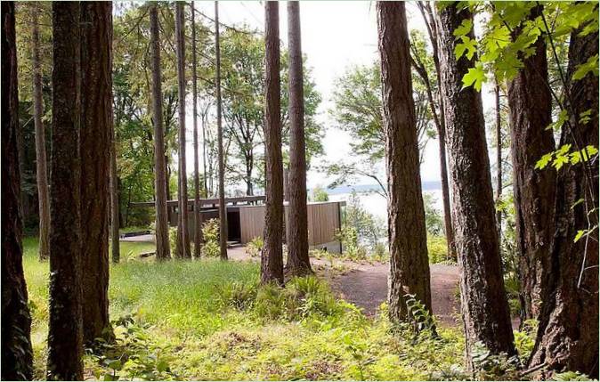 Case Lnlet Retreat hus i en pittoresk skog