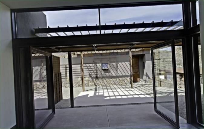 Glasert veranda Av San Cayetano-residensen i USA