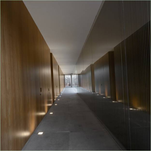 Spotlights i korridoren