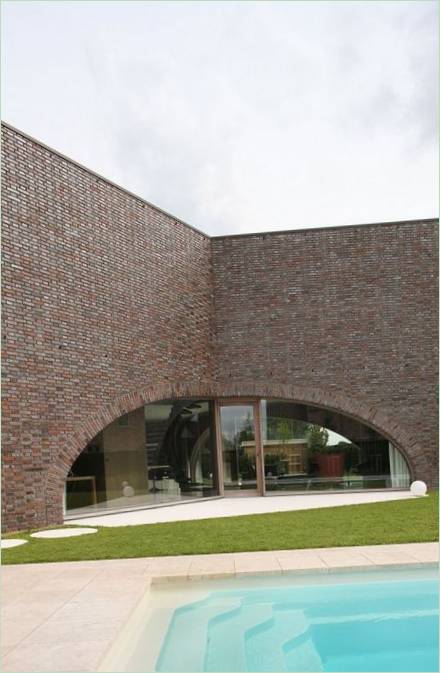 Villa Moerkensheide fra studioet Dieter De Vos Architecten i Den Belgiske byen De Pinte